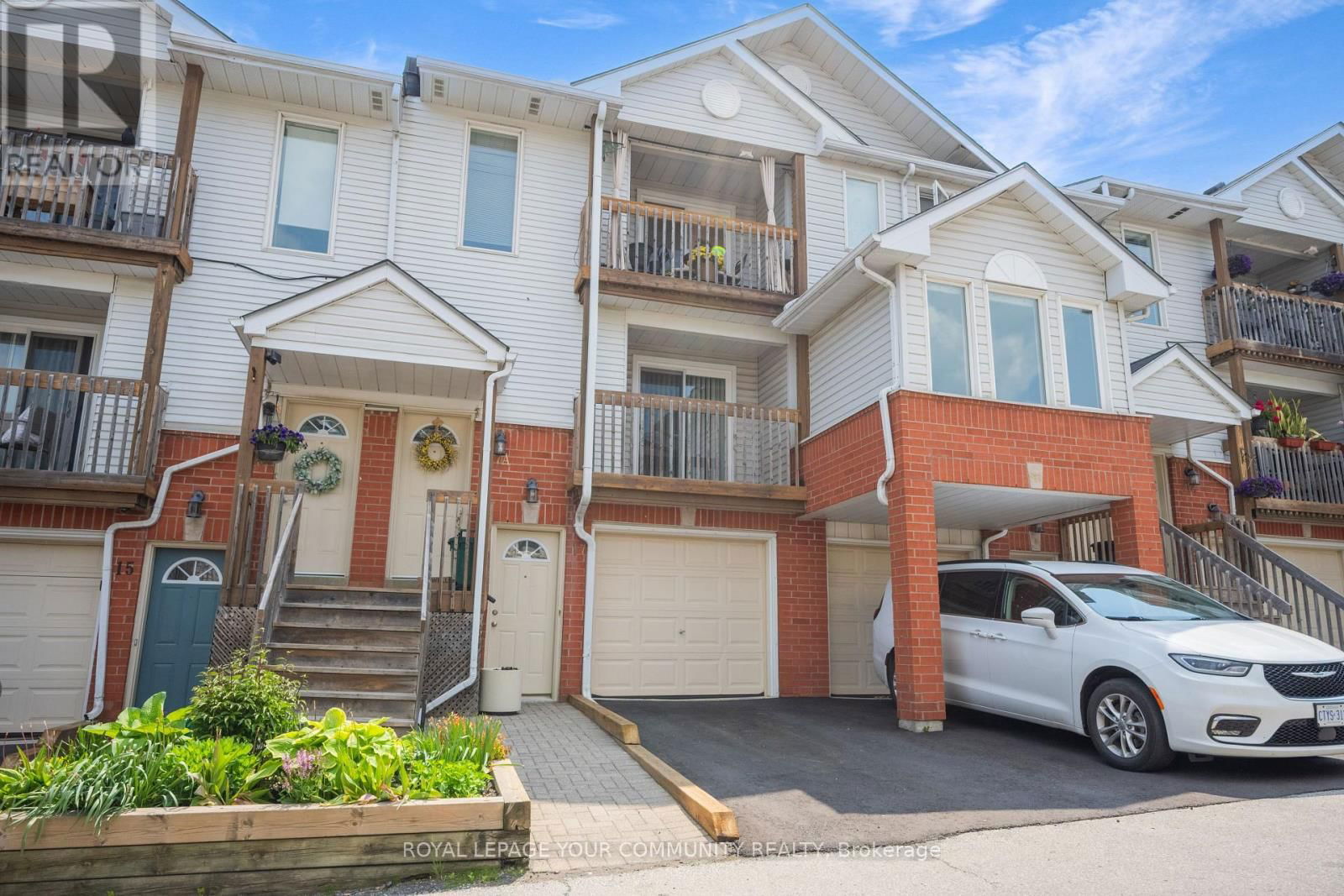 17 WYLIE CIRCLE Image 1