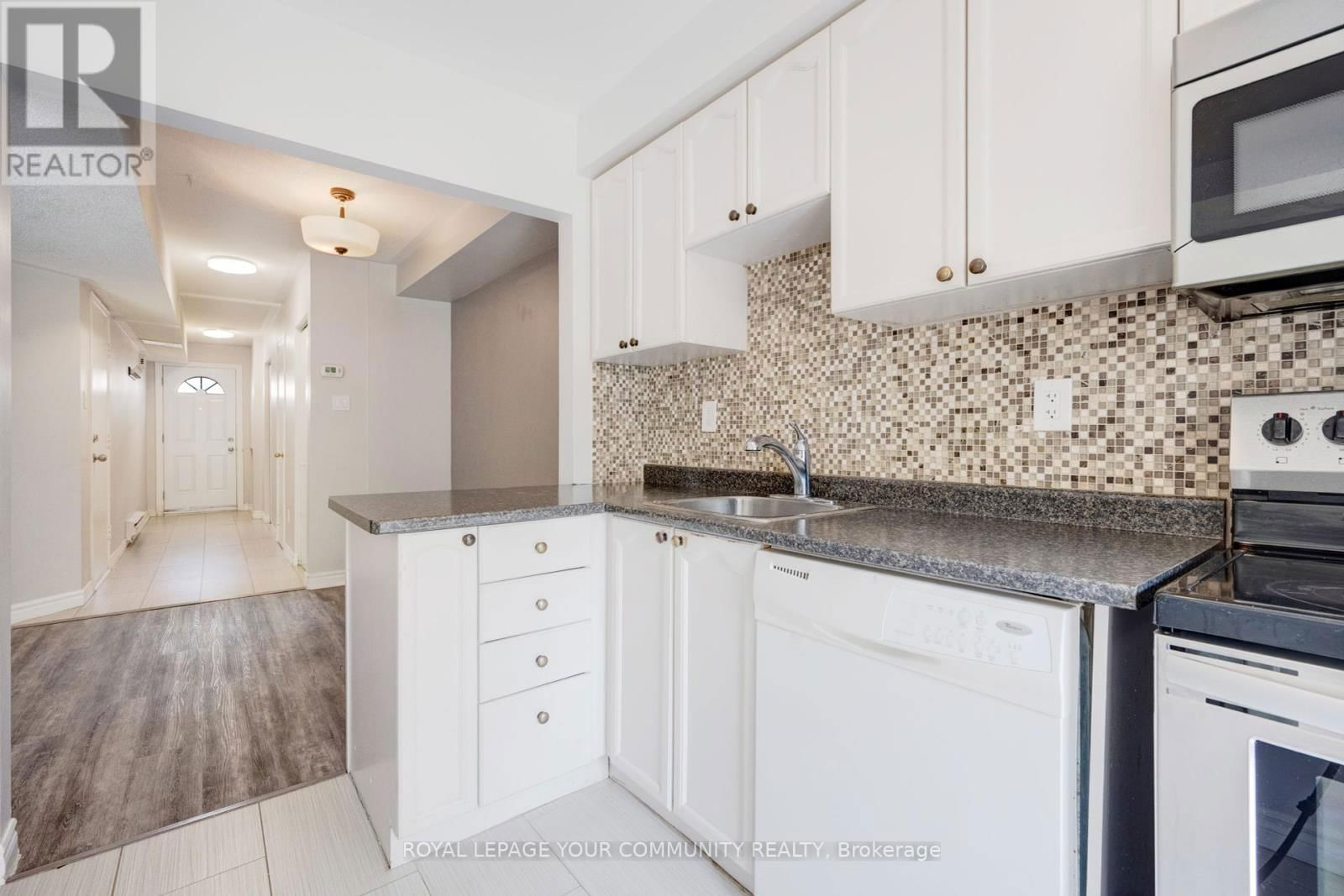 17 WYLIE CIRCLE Image 7