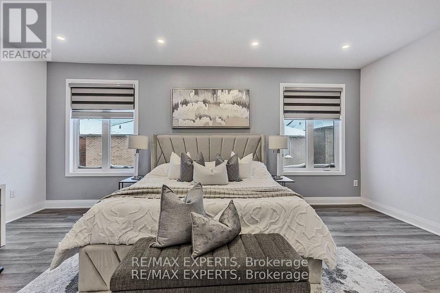 1411 LOBELIA CRESCENT Image 21