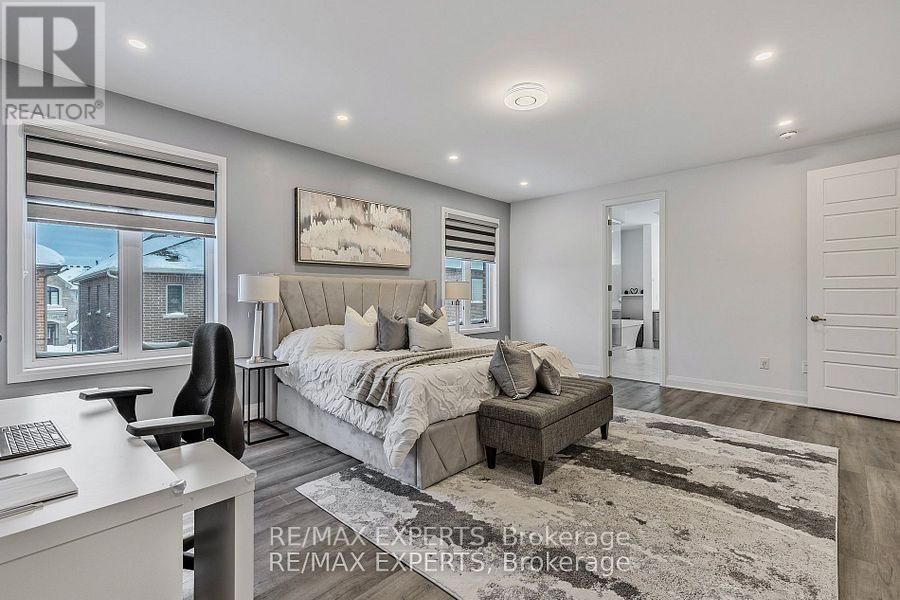 1411 LOBELIA CRESCENT Image 23