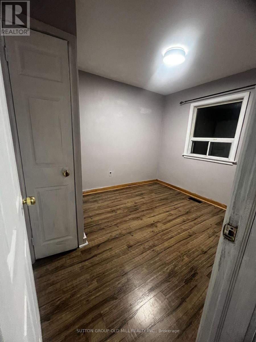 9 ROGERS ROAD Image 17