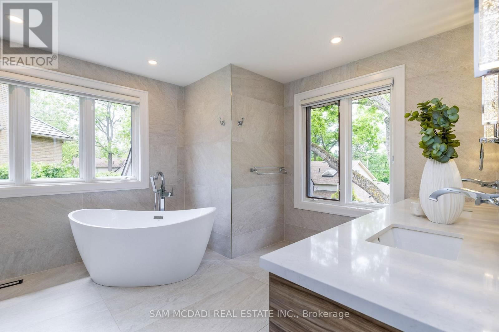 1390 MEADOW GREEN COURT Image 30