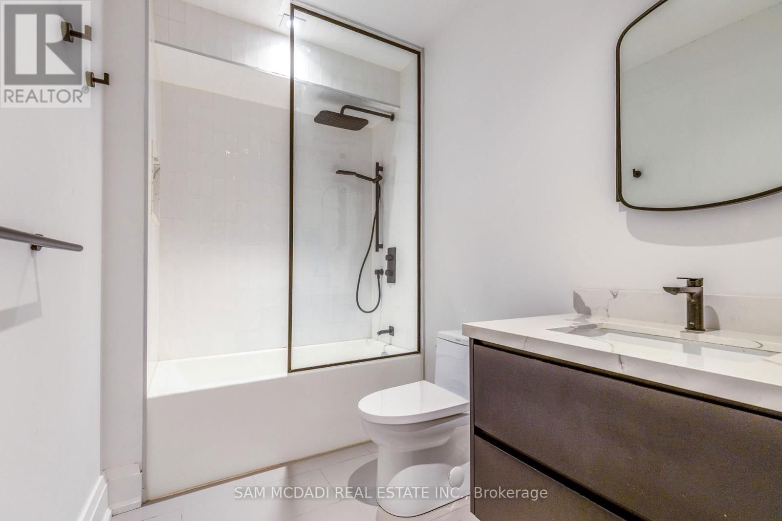1390 MEADOW GREEN COURT Image 39