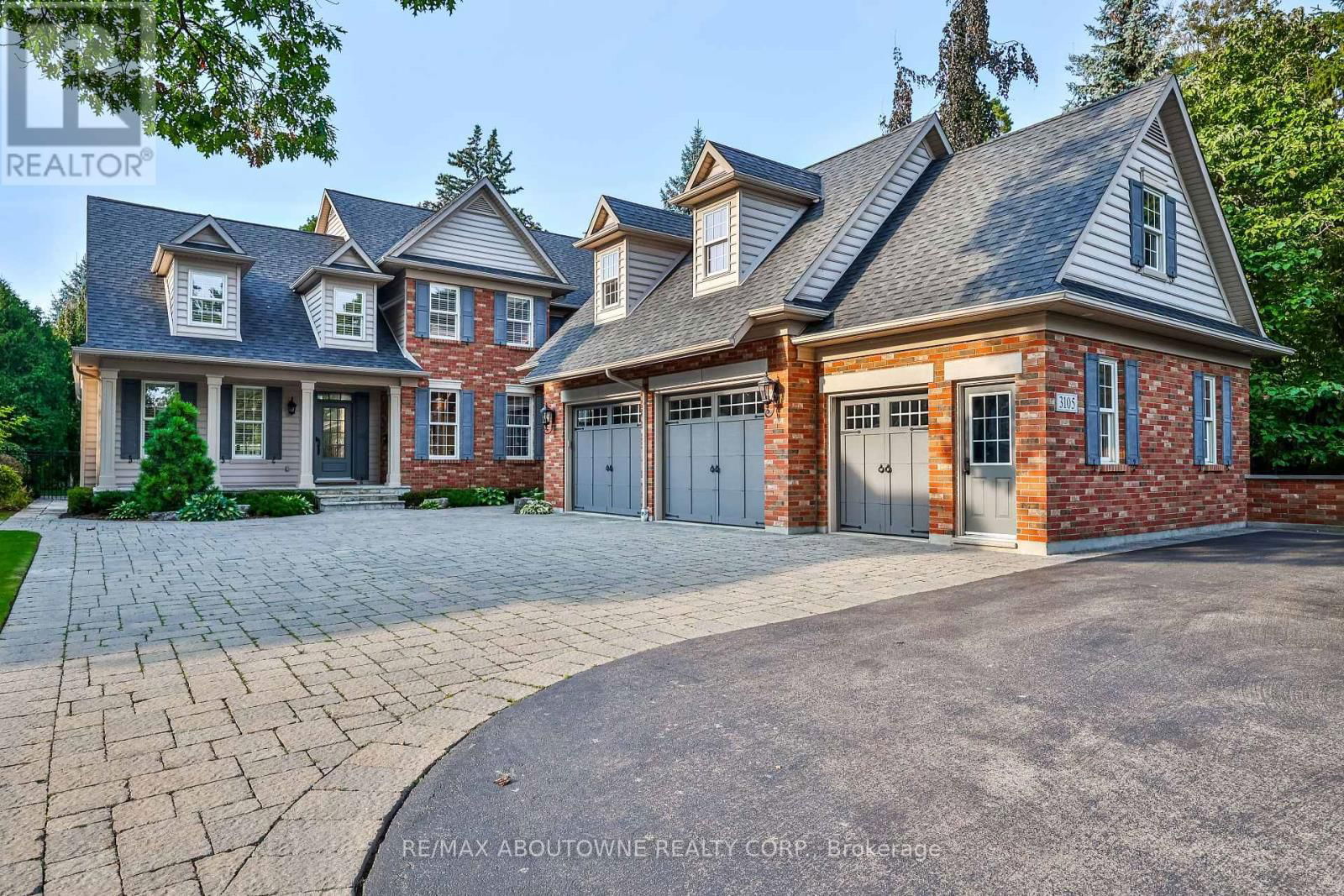 3105 LAKESHORE ROAD Image 2