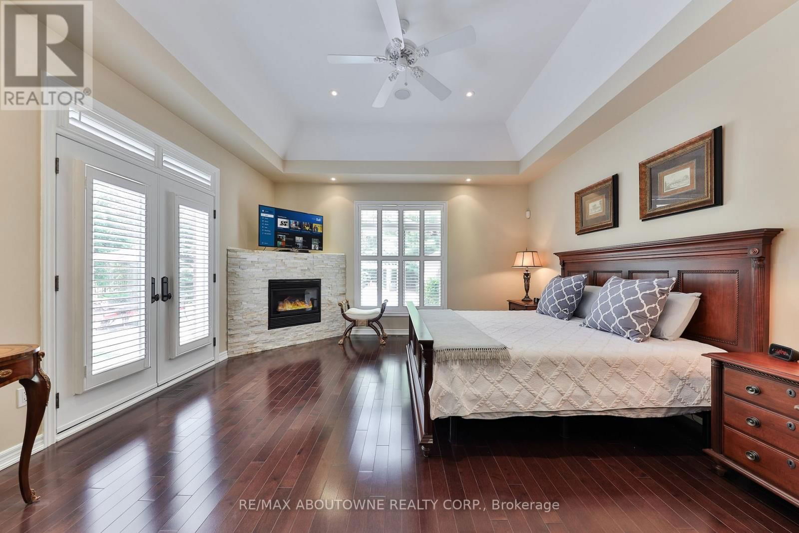 3105 LAKESHORE ROAD Image 23