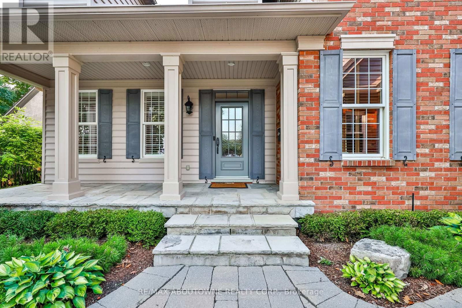 3105 LAKESHORE ROAD Image 3