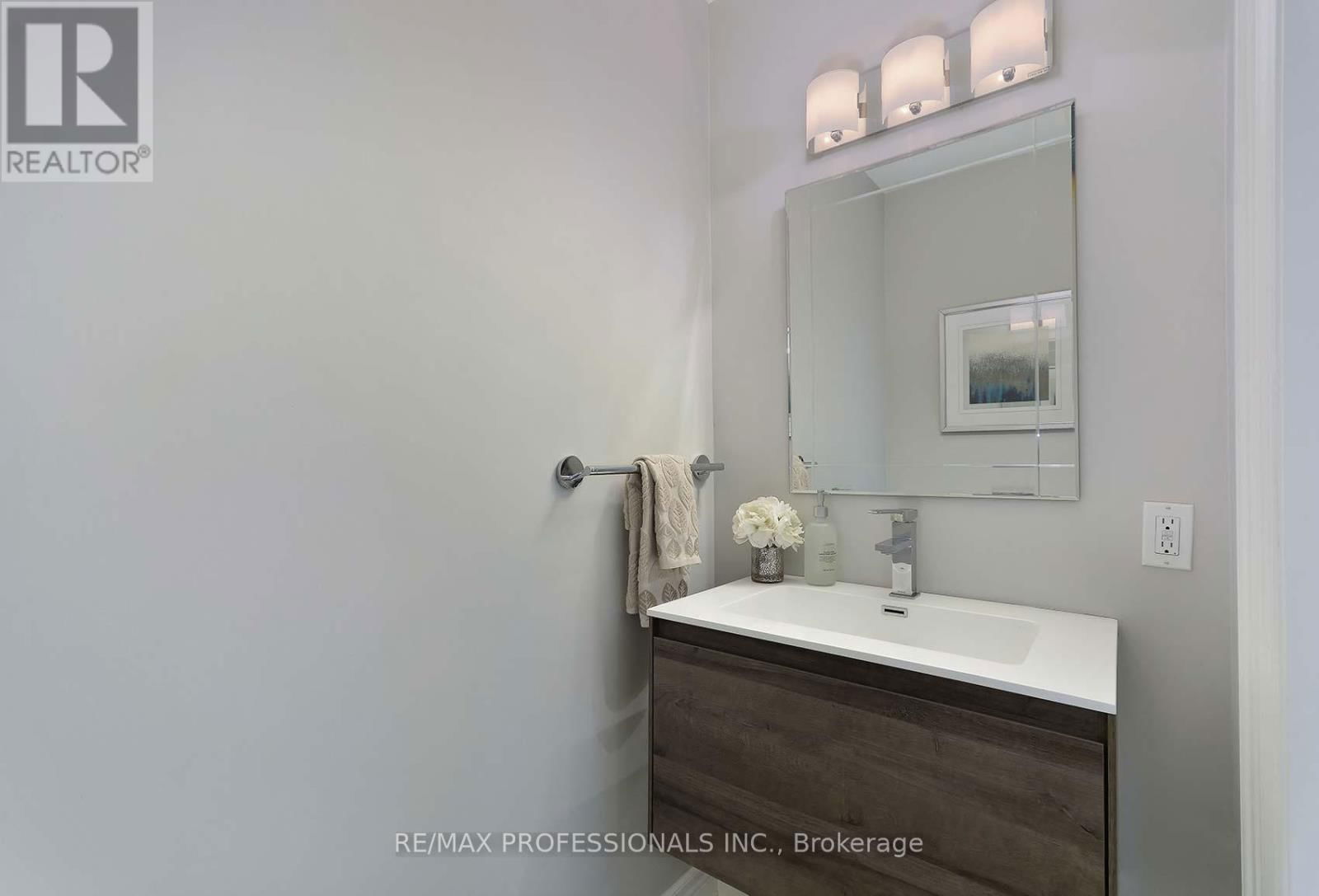 14 AYMARN COURT Image 14