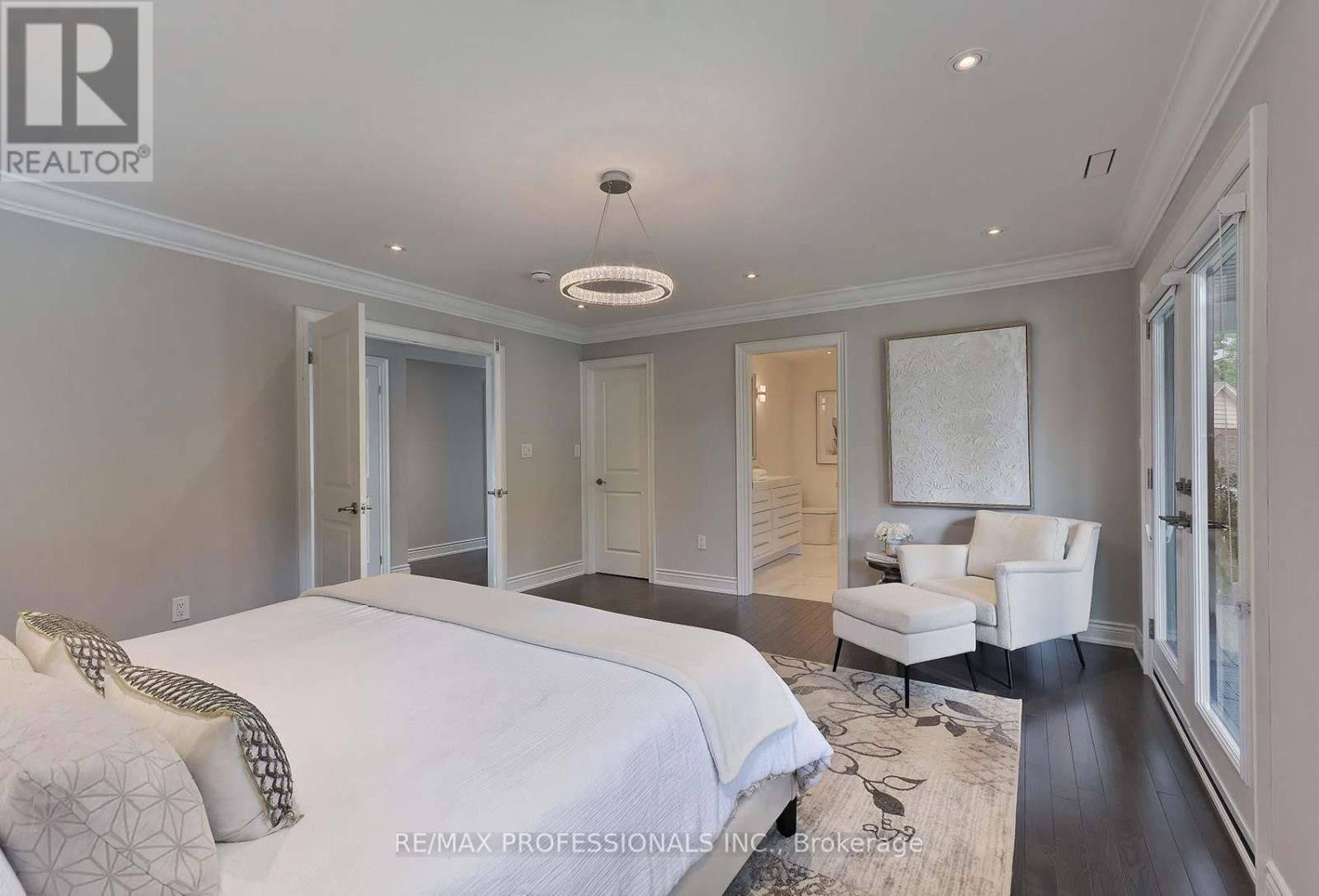 14 AYMARN COURT Image 16