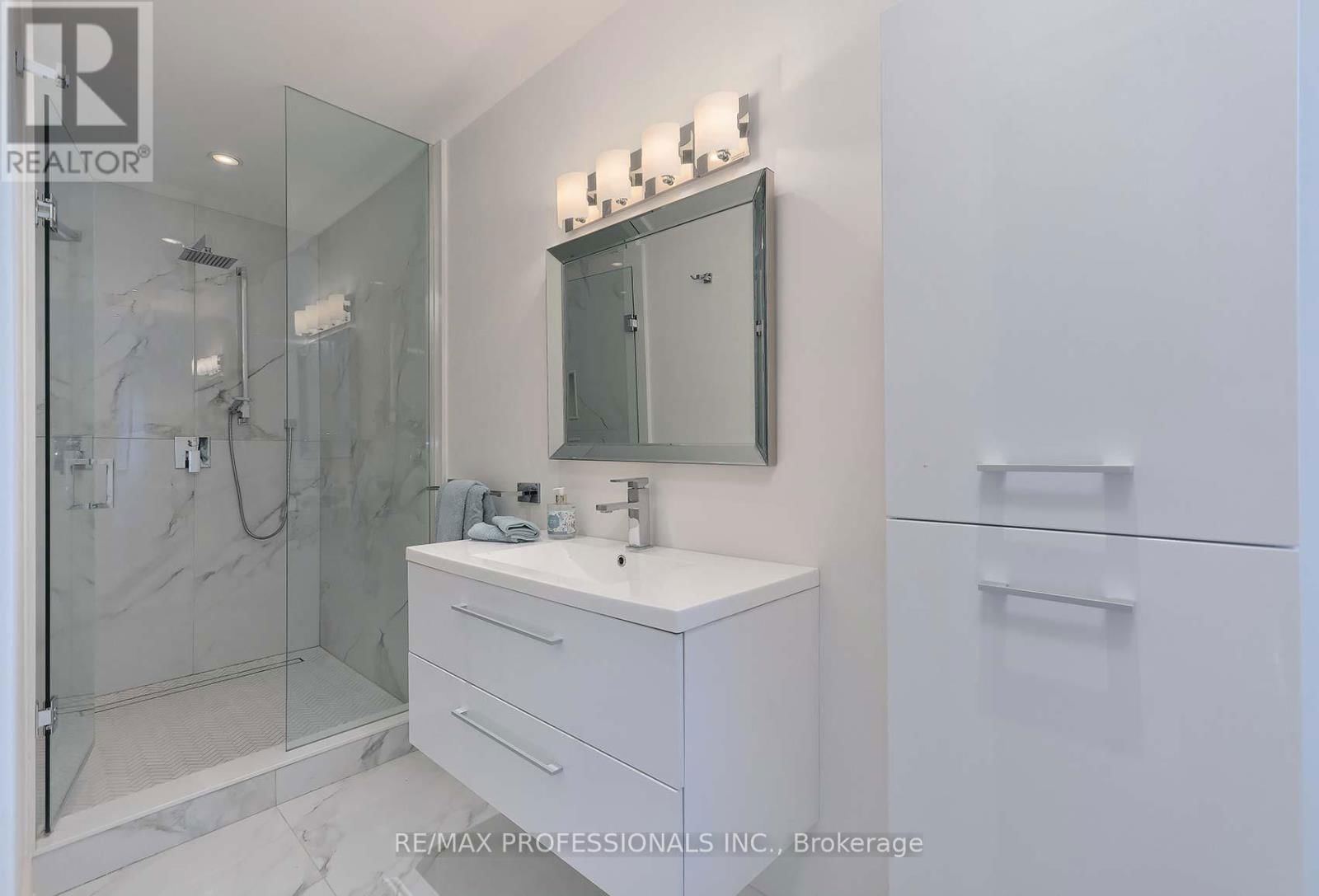 14 AYMARN COURT Image 24