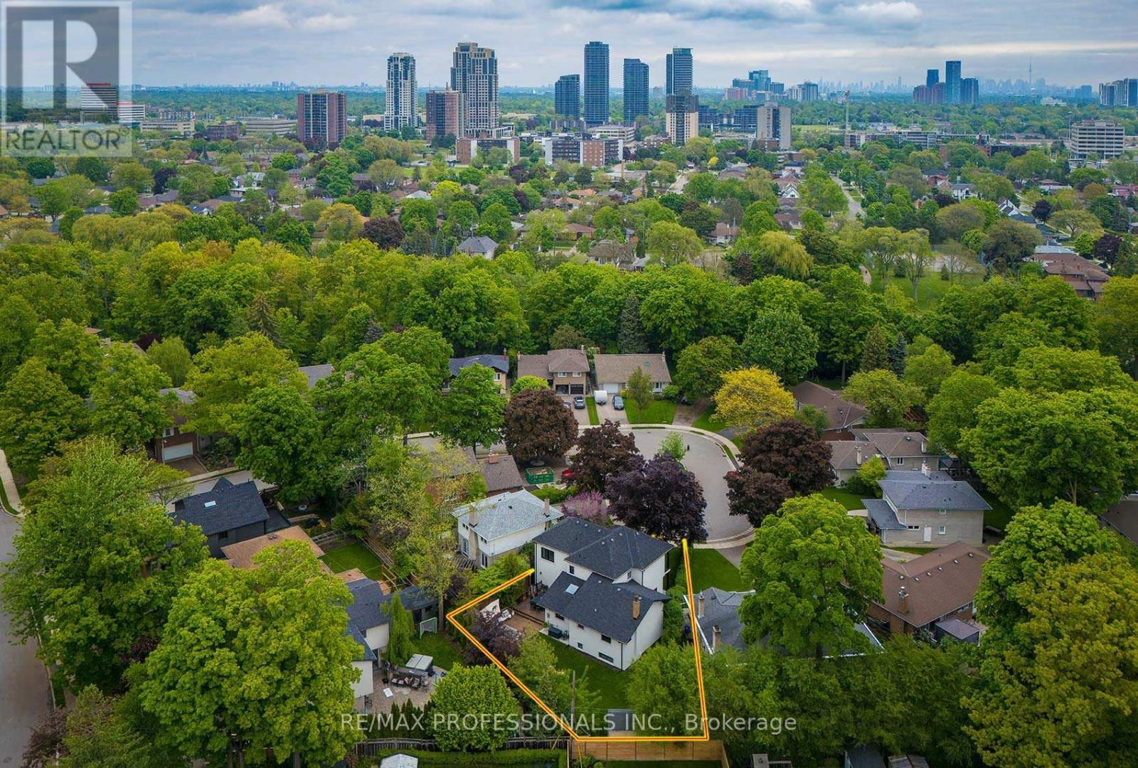 14 AYMARN COURT Image 42