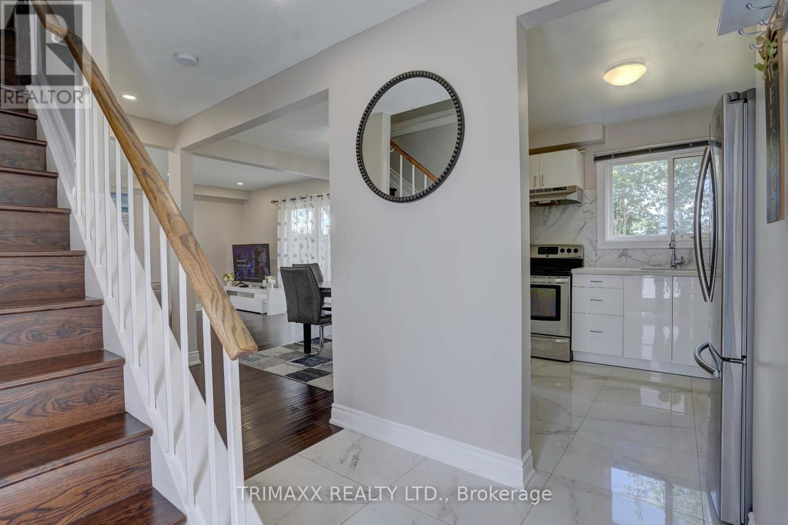 13 HAVENDALE CT COURT Image 2