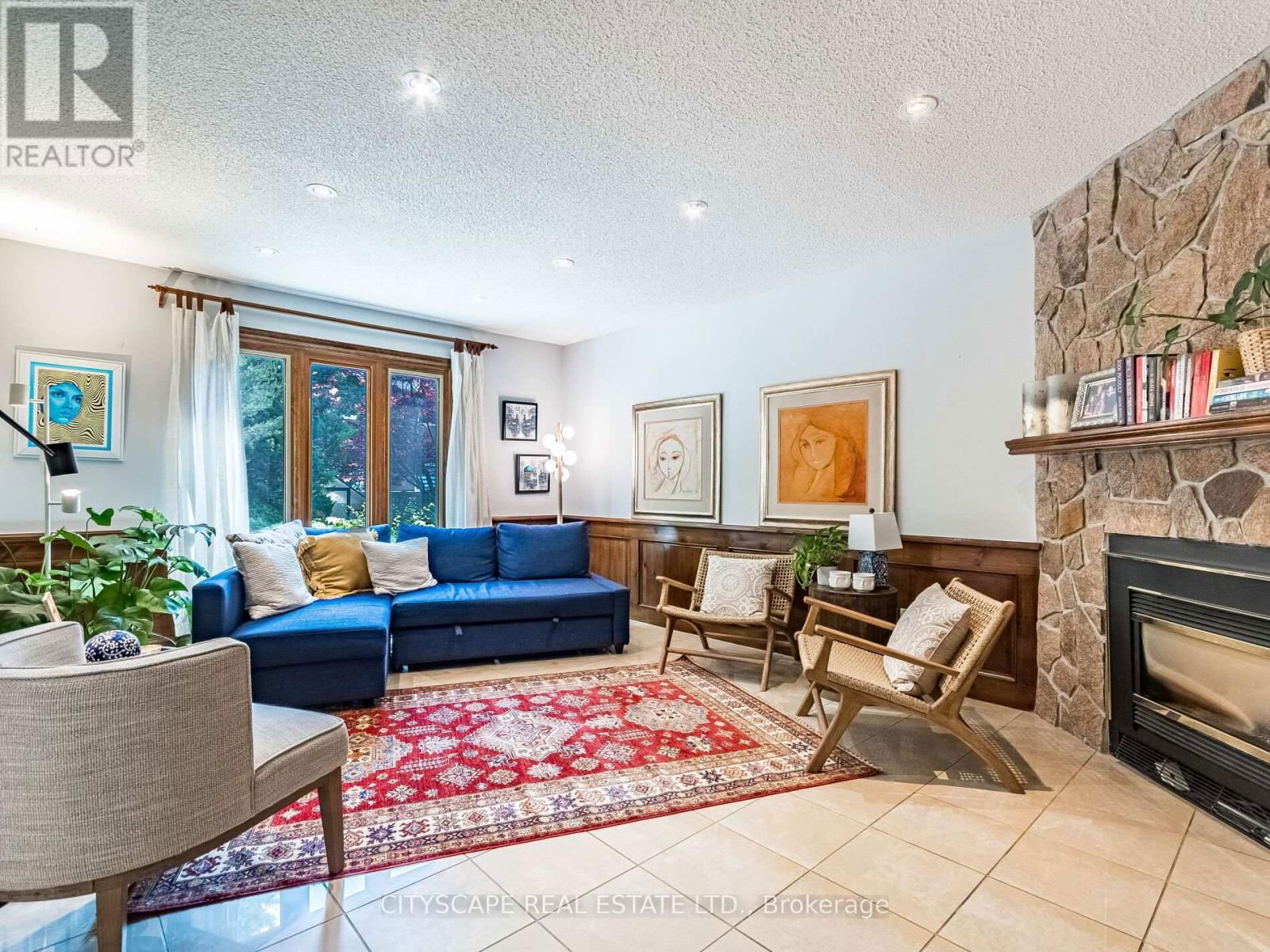 1187 GILES GATE Image 35