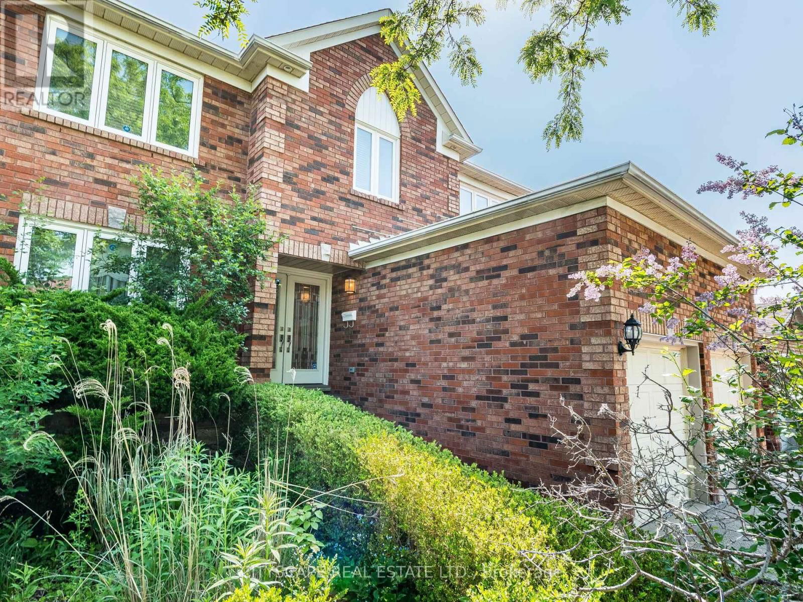 1187 GILES GATE Image 4