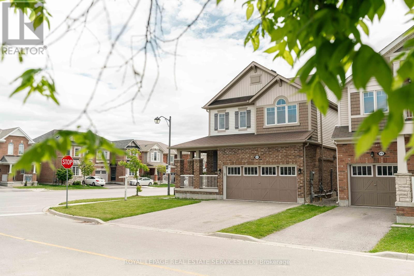 974 PENSON CRESCENT Image 4