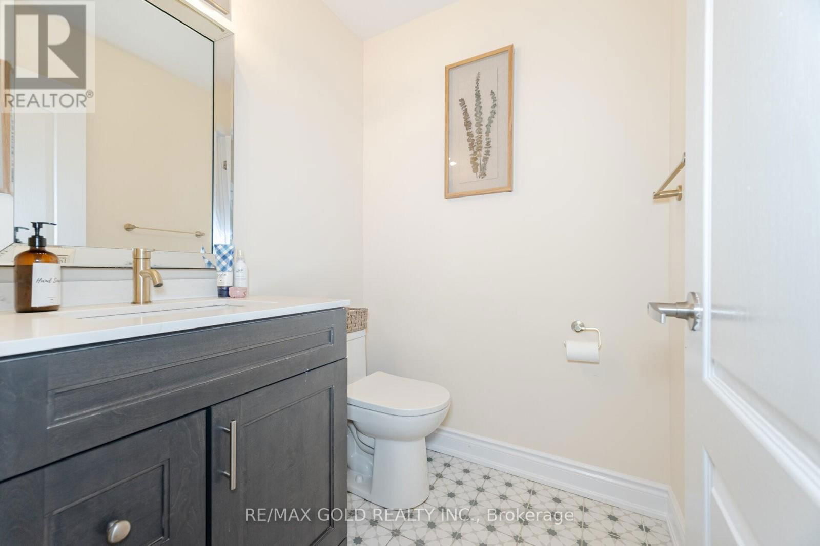 82 SEASCAPE CRESCENT Image 13