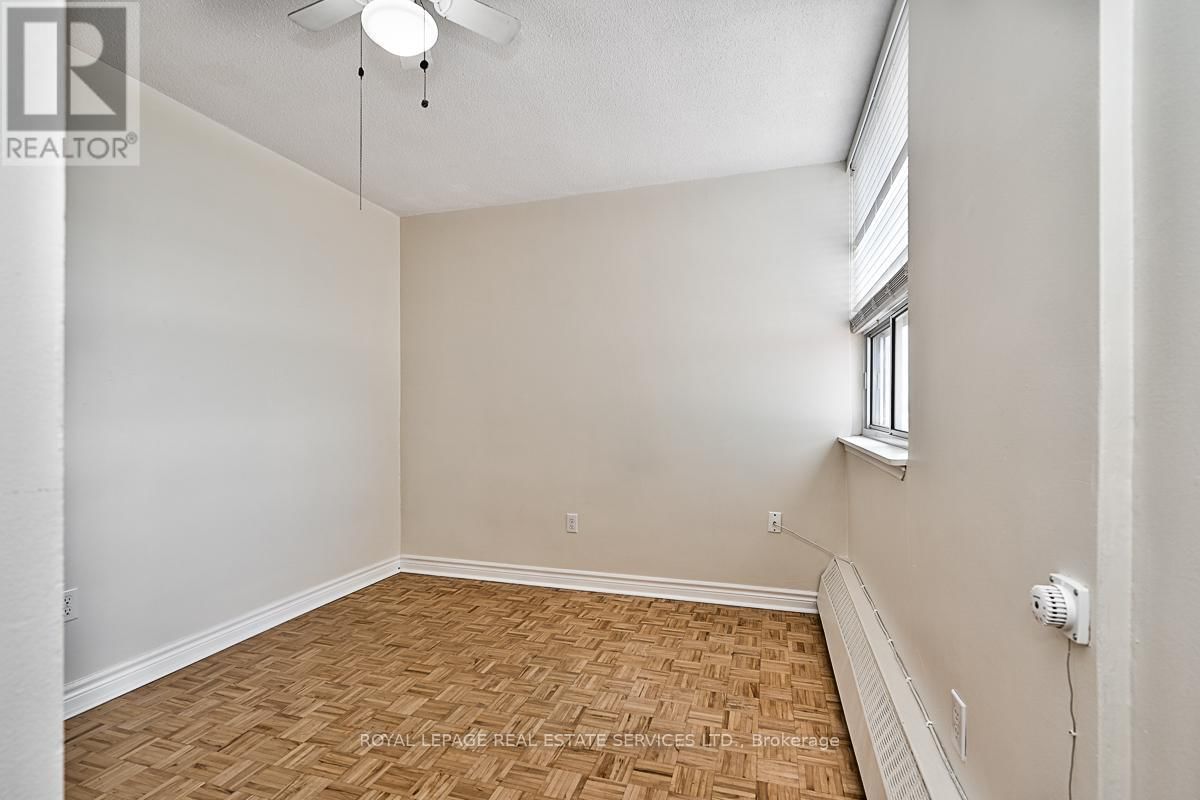 808 - 2263 MARINE DRIVE Image 20