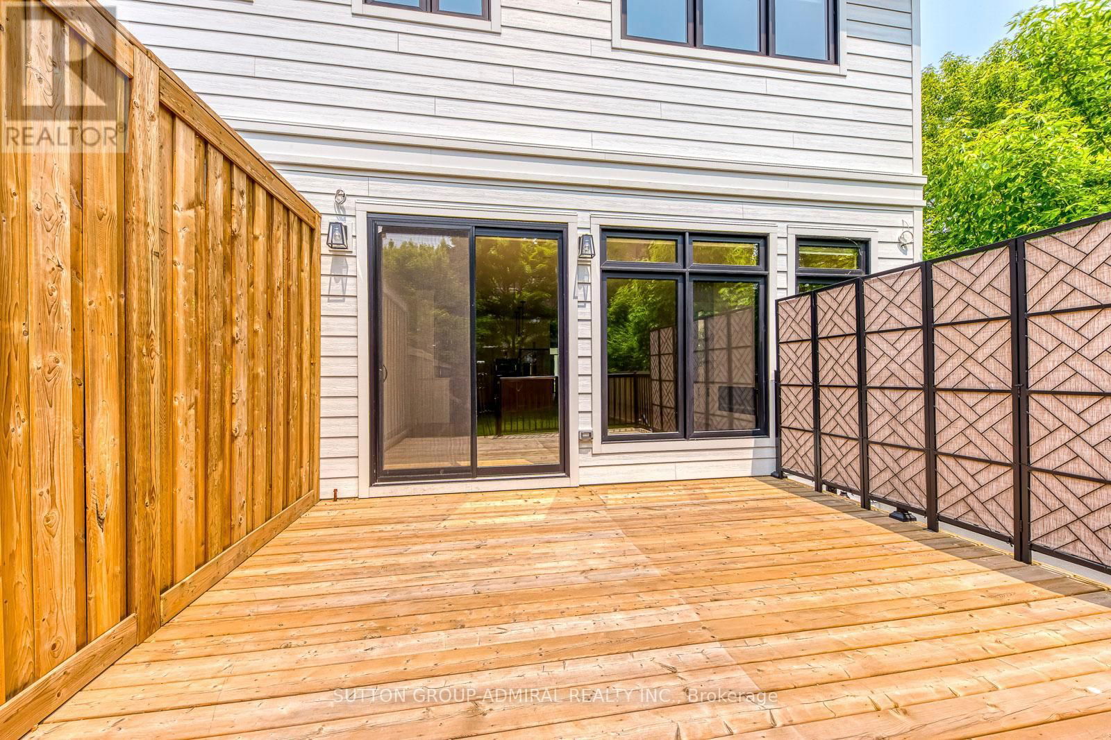 1026 ROOSEVELT ROAD Image 33