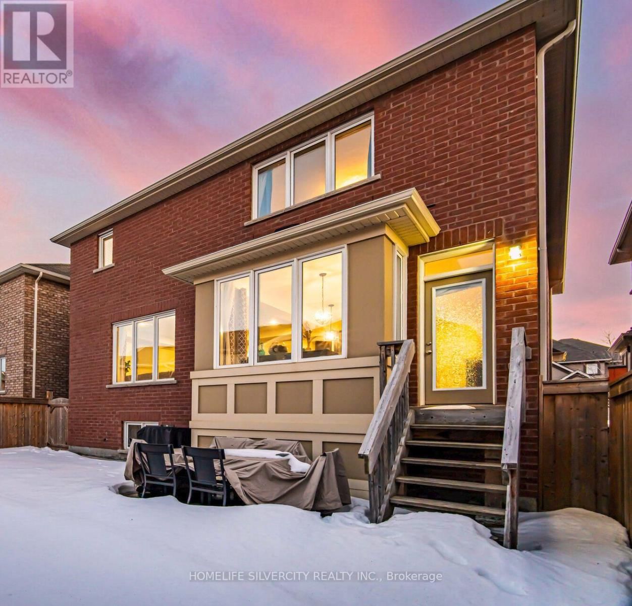 13 FENCHURCH DRIVE Image 35