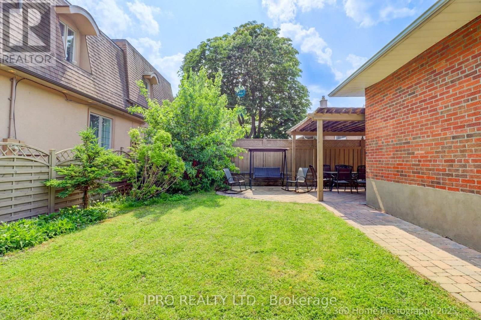 40 CARSBROOKE ROAD Image 23