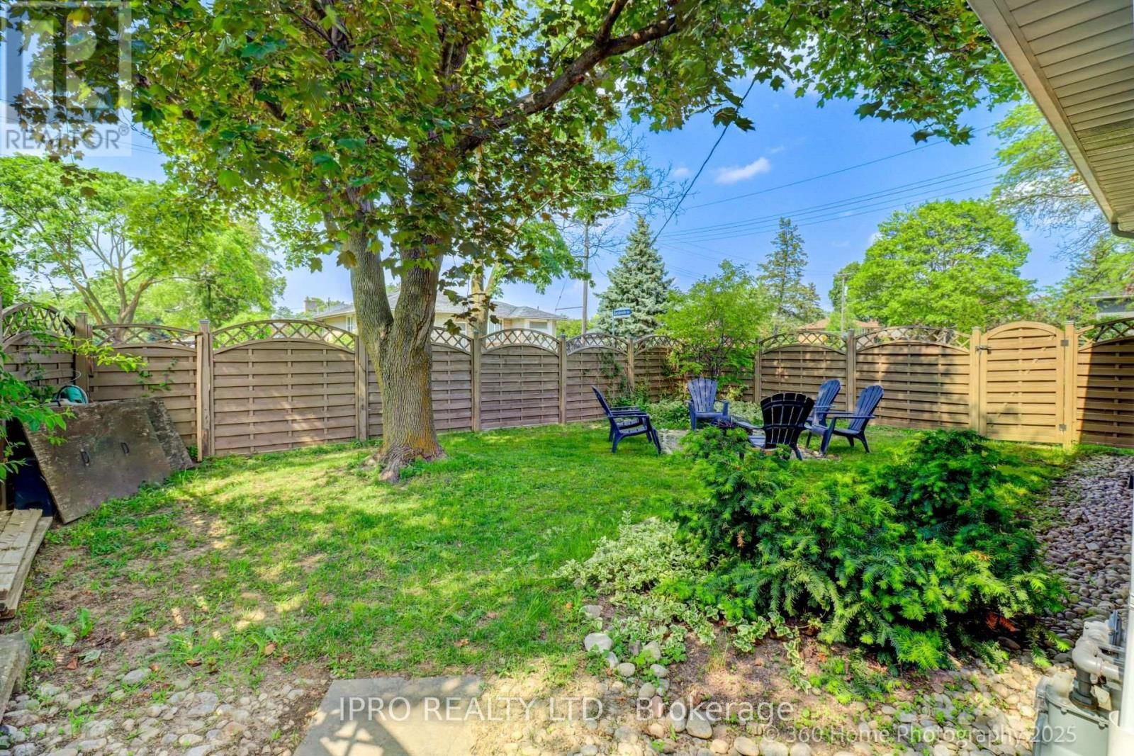 40 CARSBROOKE ROAD Image 24