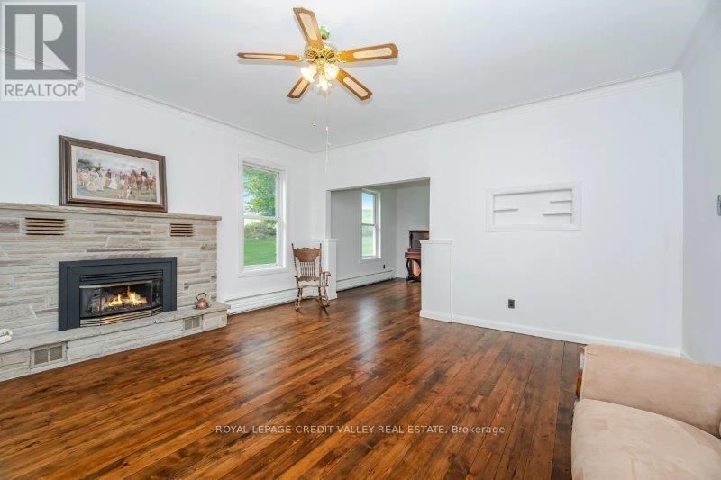 15719 SHAWS CREEK ROAD Image 13