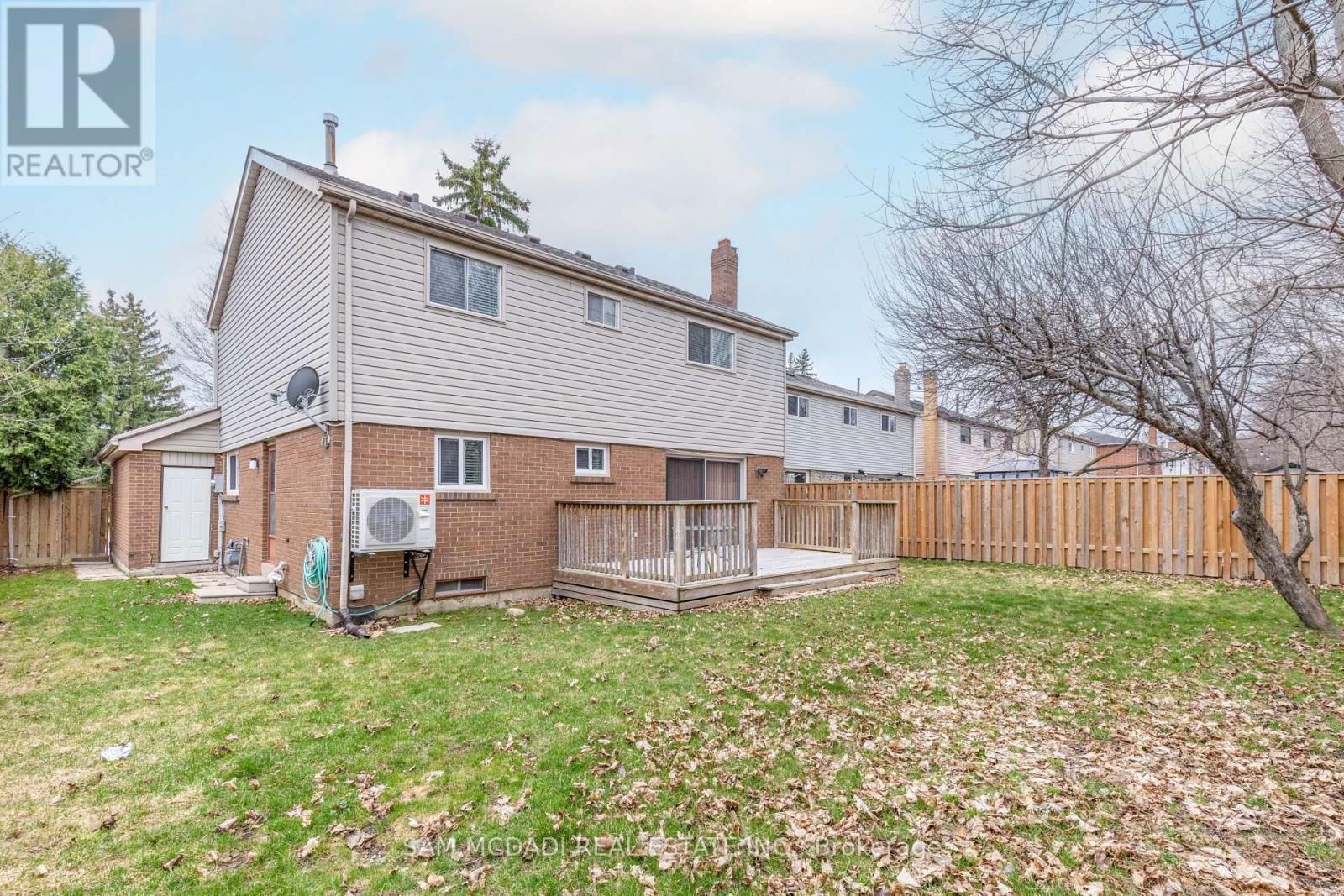 44 MADRID CRESCENT Image 34