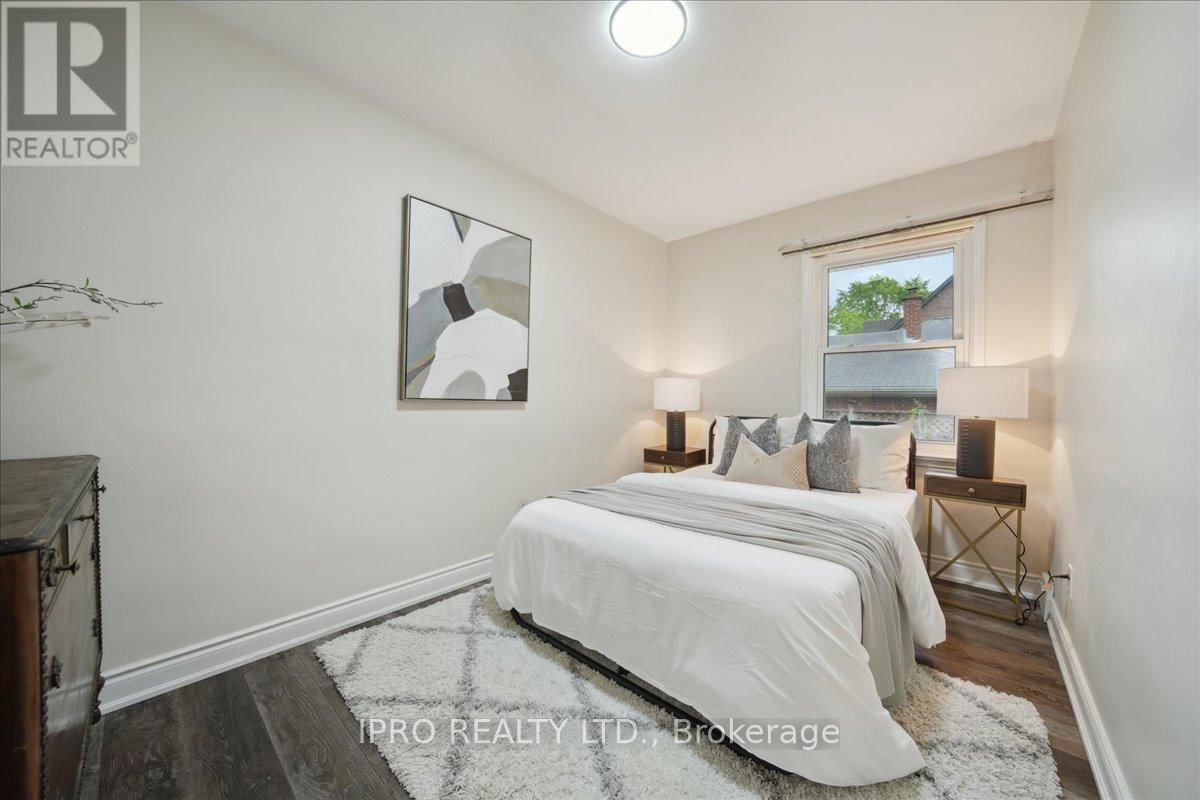 34 APPLEDALE ROAD Image 14