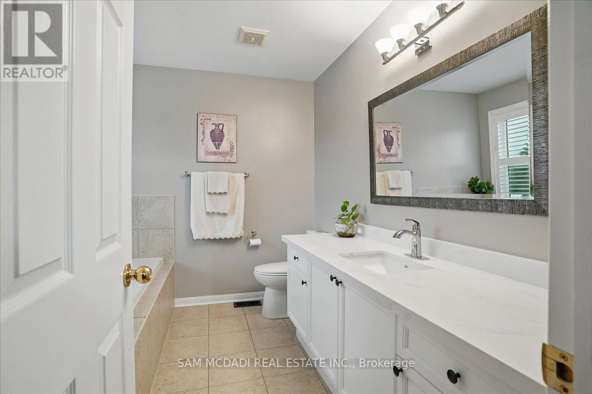 3957 JANICE DRIVE Image 16