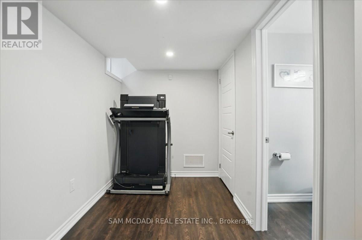3957 JANICE DRIVE Image 26