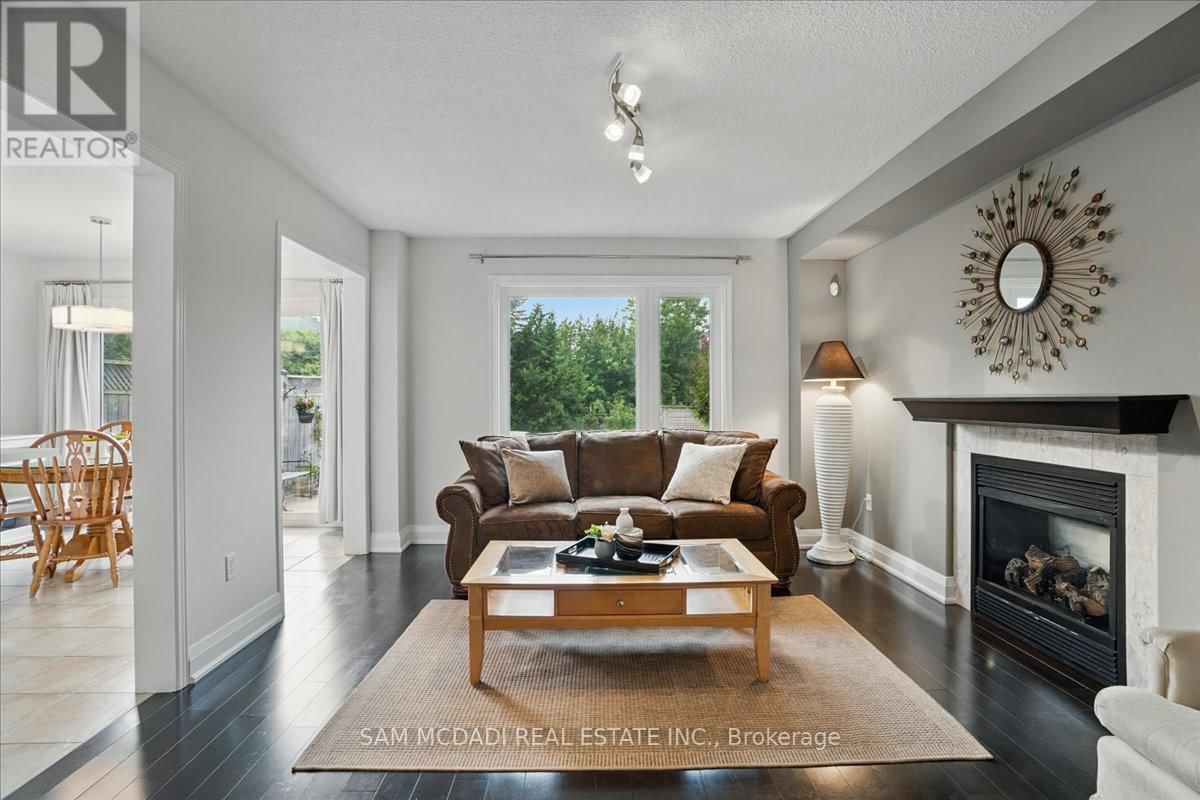 3957 JANICE DRIVE Image 6
