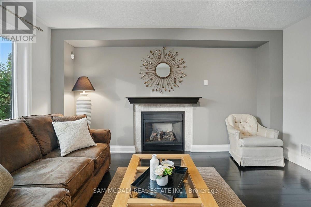 3957 JANICE DRIVE Image 7