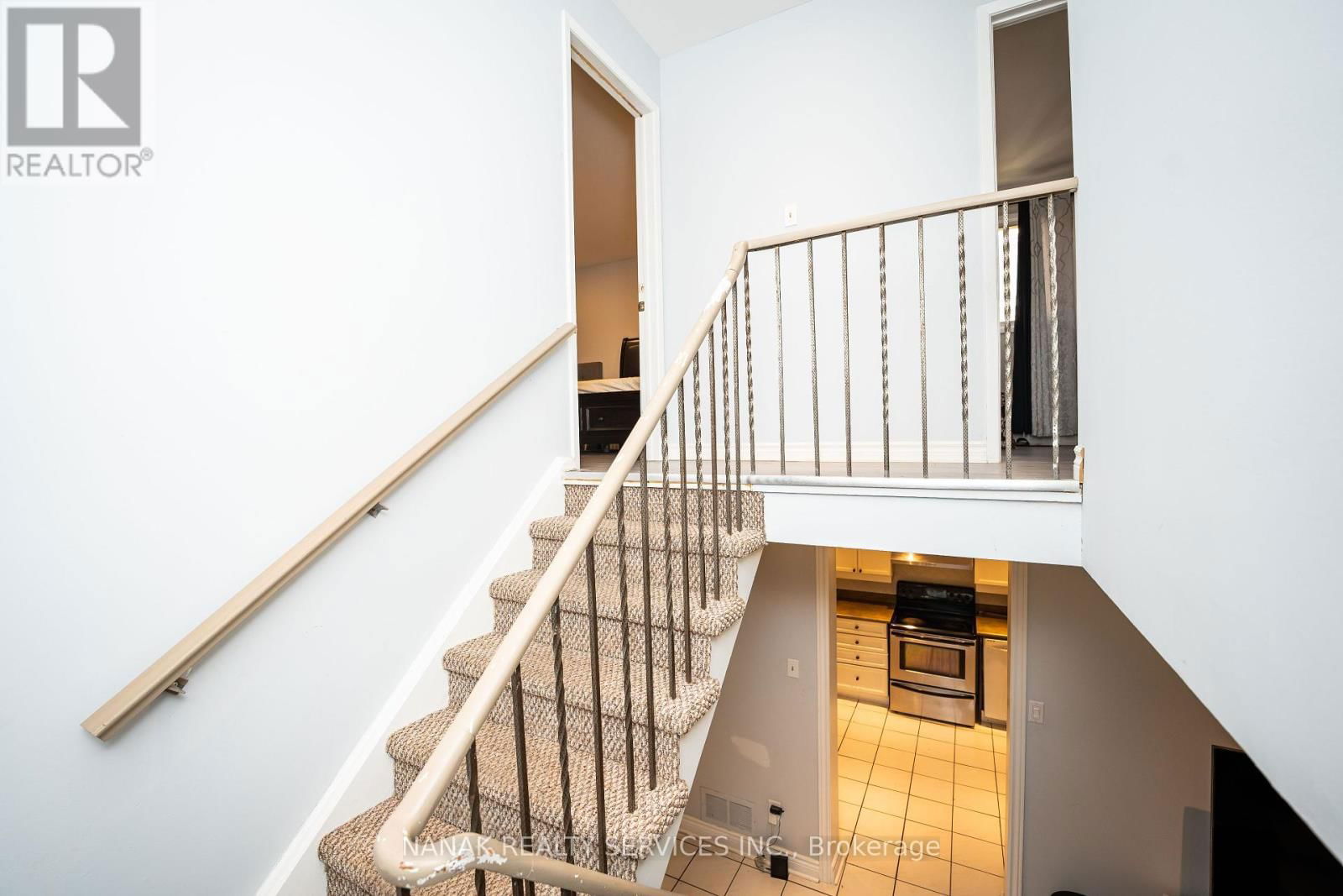 133 MURRAY ST STREET EAST Image 19