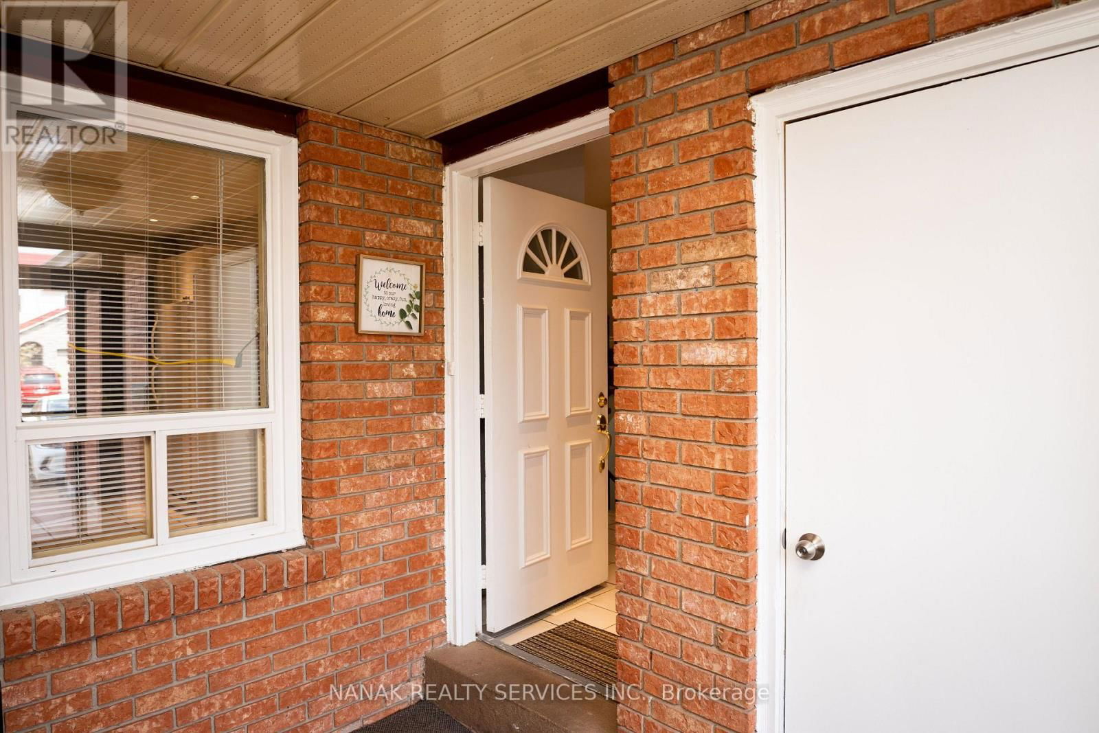 133 MURRAY ST STREET EAST Image 6