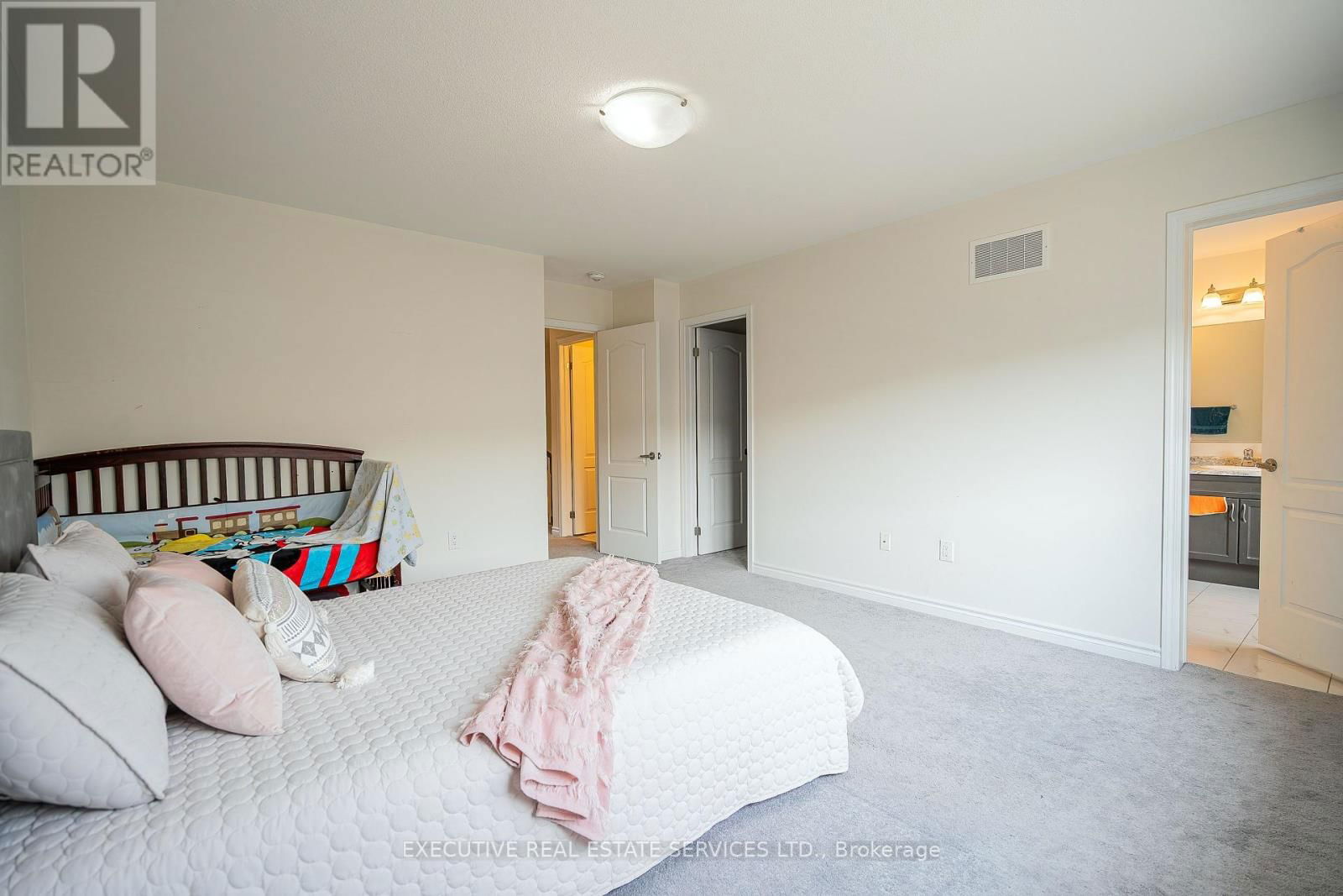 55 CALLANDAR ROAD Image 25