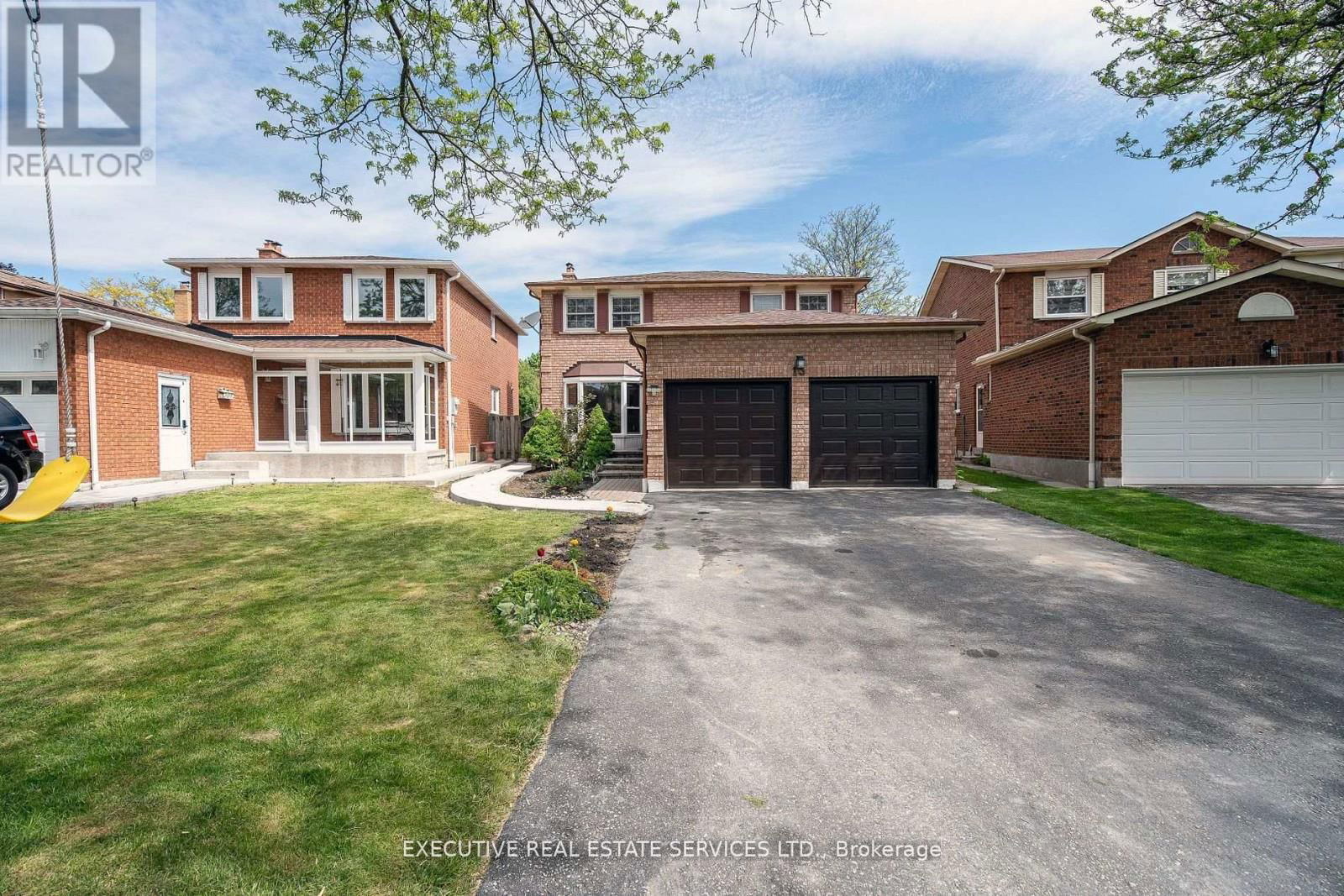 13 STILLWATER CRESCENT Image 4