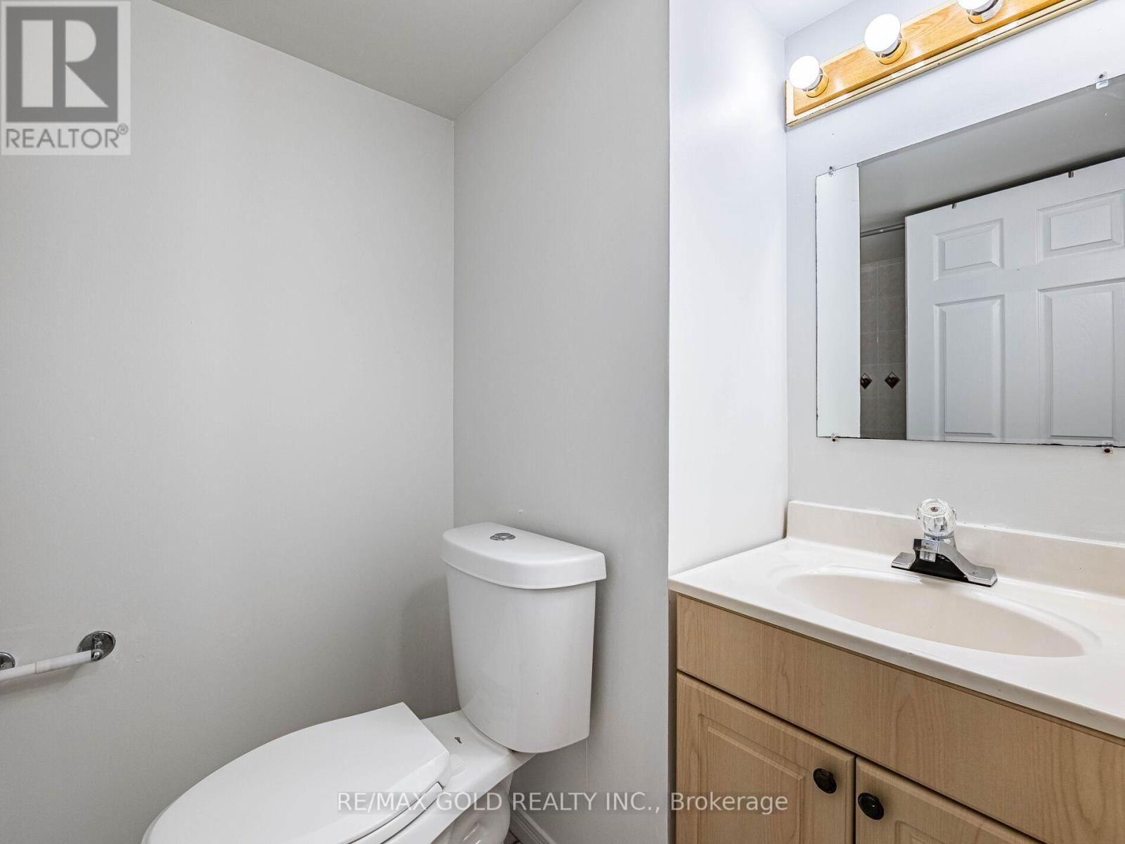 105 WOODHAVEN DRIVE Image 34
