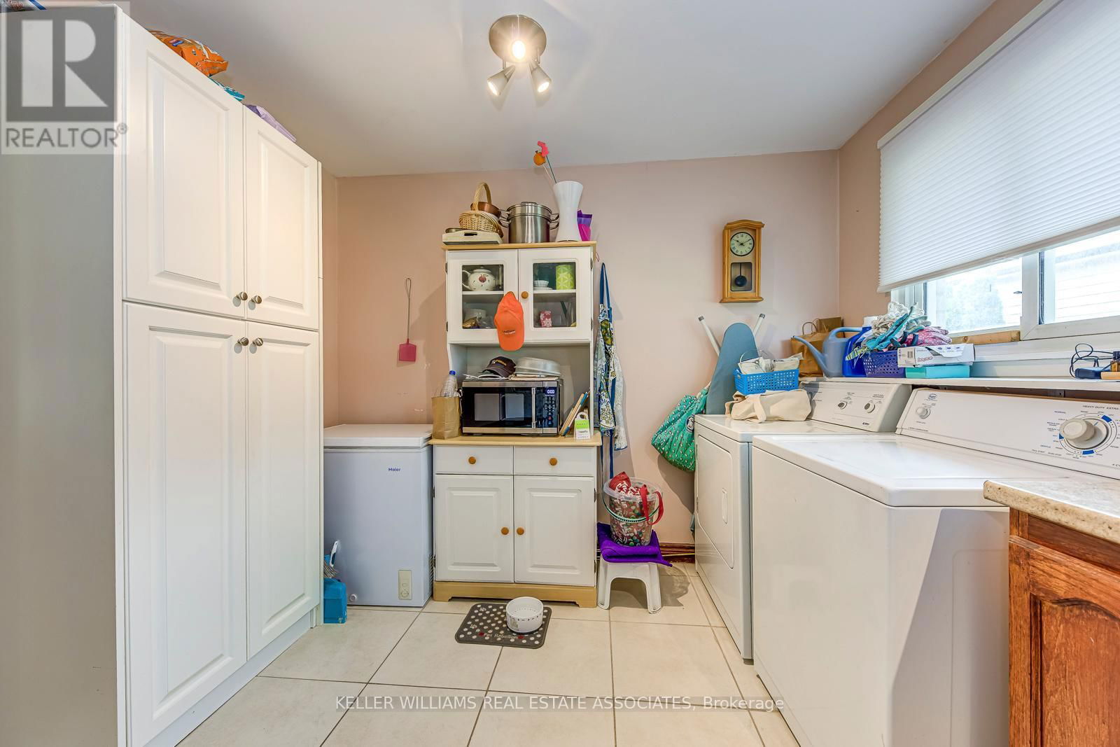 12 GULLIVER CRESCENT Image 7