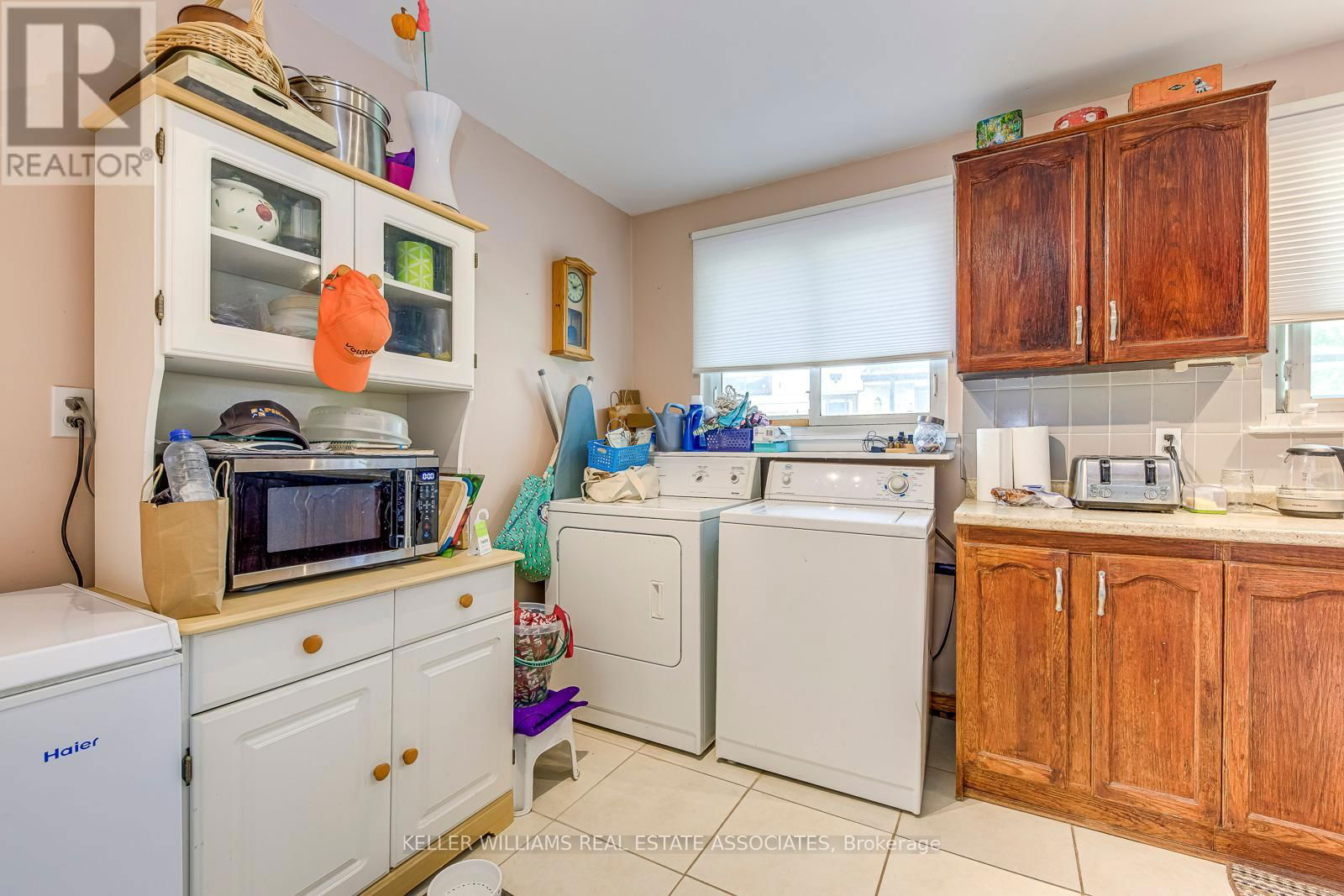 12 GULLIVER CRESCENT Image 8