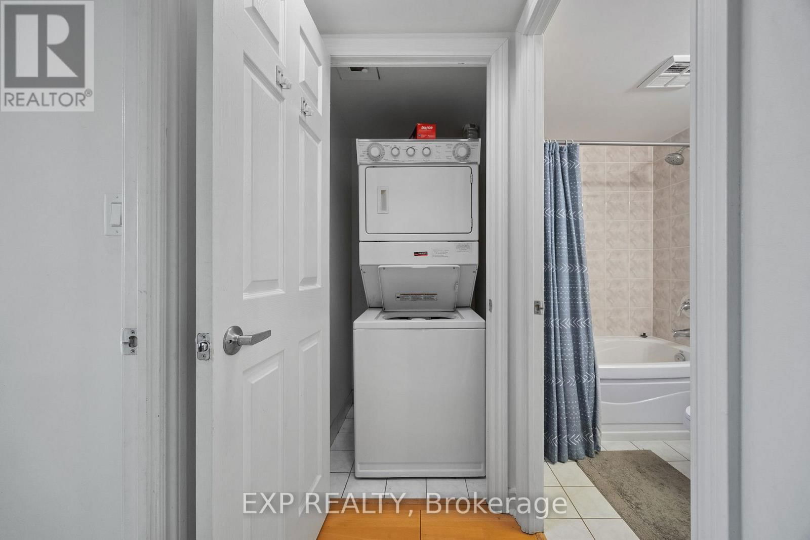 1202 - 3880 DUKE OF YORK BOULEVARD Image 15