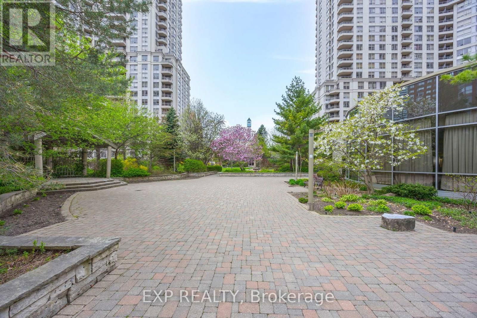 1202 - 3880 DUKE OF YORK BOULEVARD Image 24