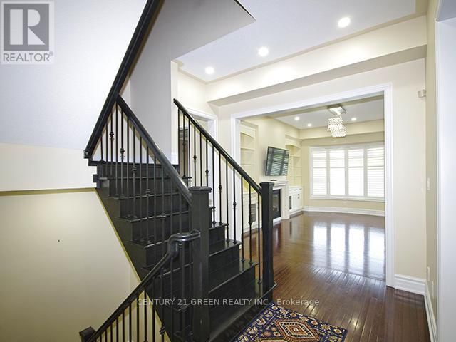 15 INTERLACKEN DRIVE Image 5