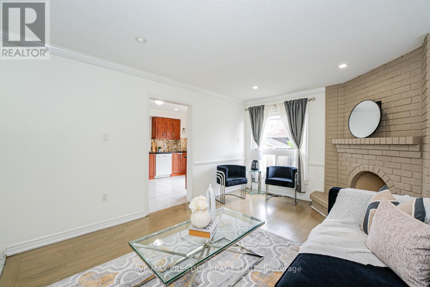 36 KENTUCKY DRIVE Image 12