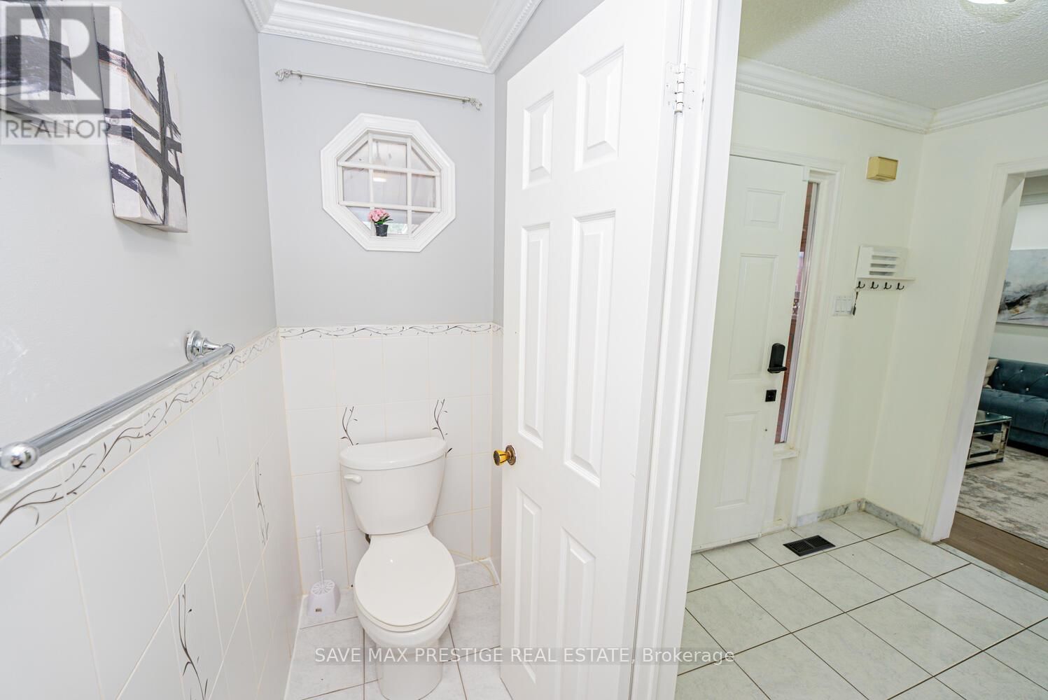 36 KENTUCKY DRIVE Image 17
