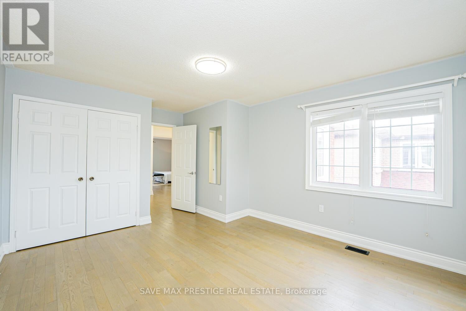 36 KENTUCKY DRIVE Image 27