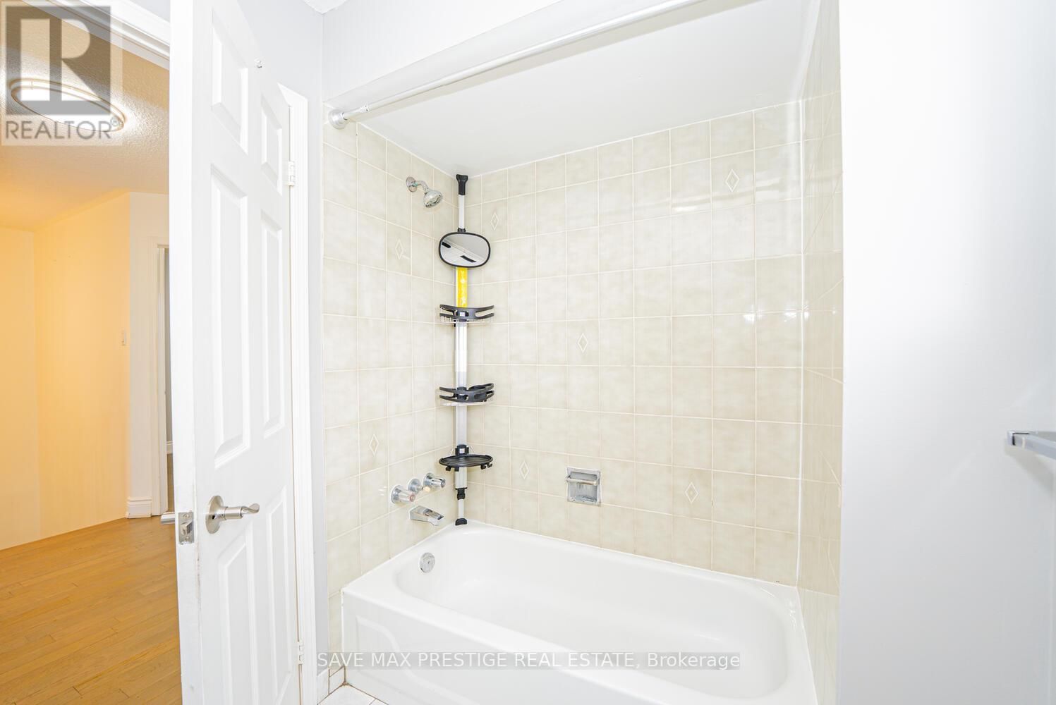 36 KENTUCKY DRIVE Image 31