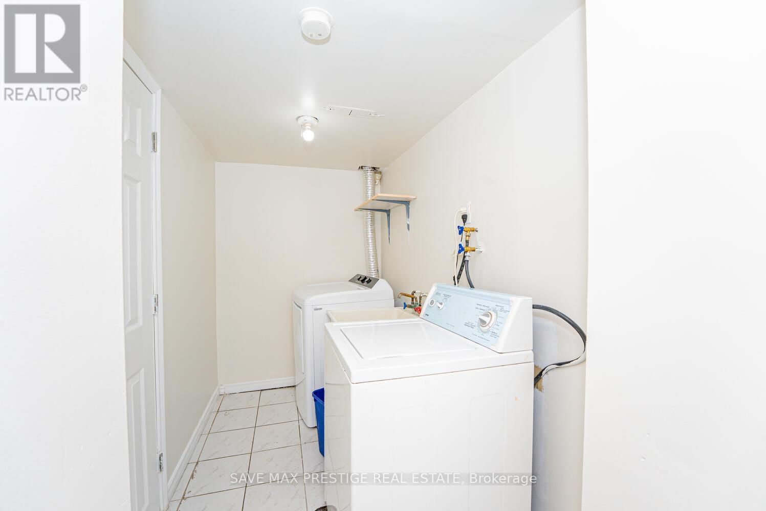 36 KENTUCKY DRIVE Image 43