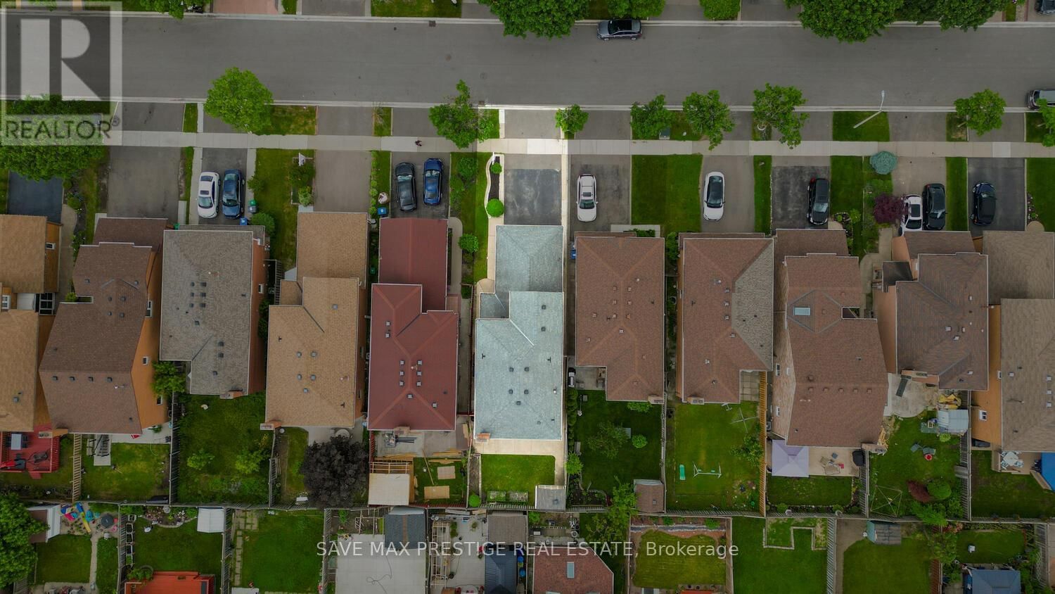 36 KENTUCKY DRIVE Image 44