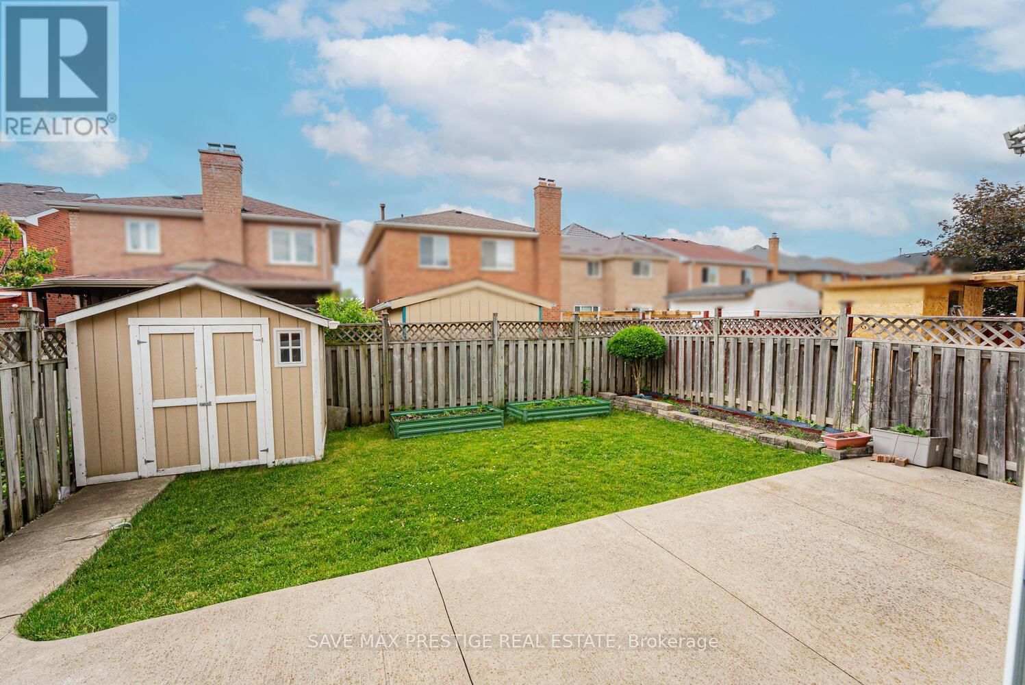 36 KENTUCKY DRIVE Image 45