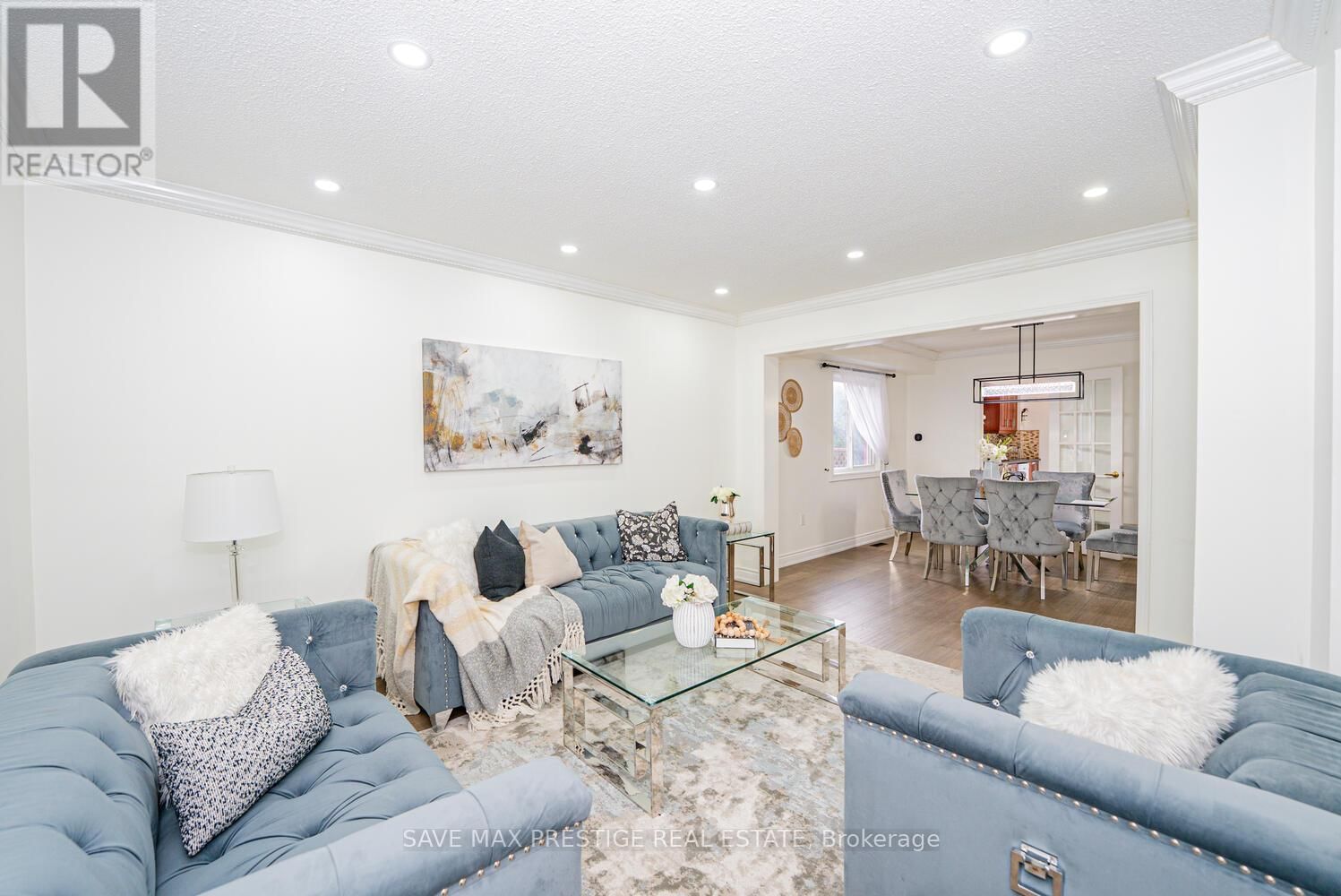 36 KENTUCKY DRIVE Image 7