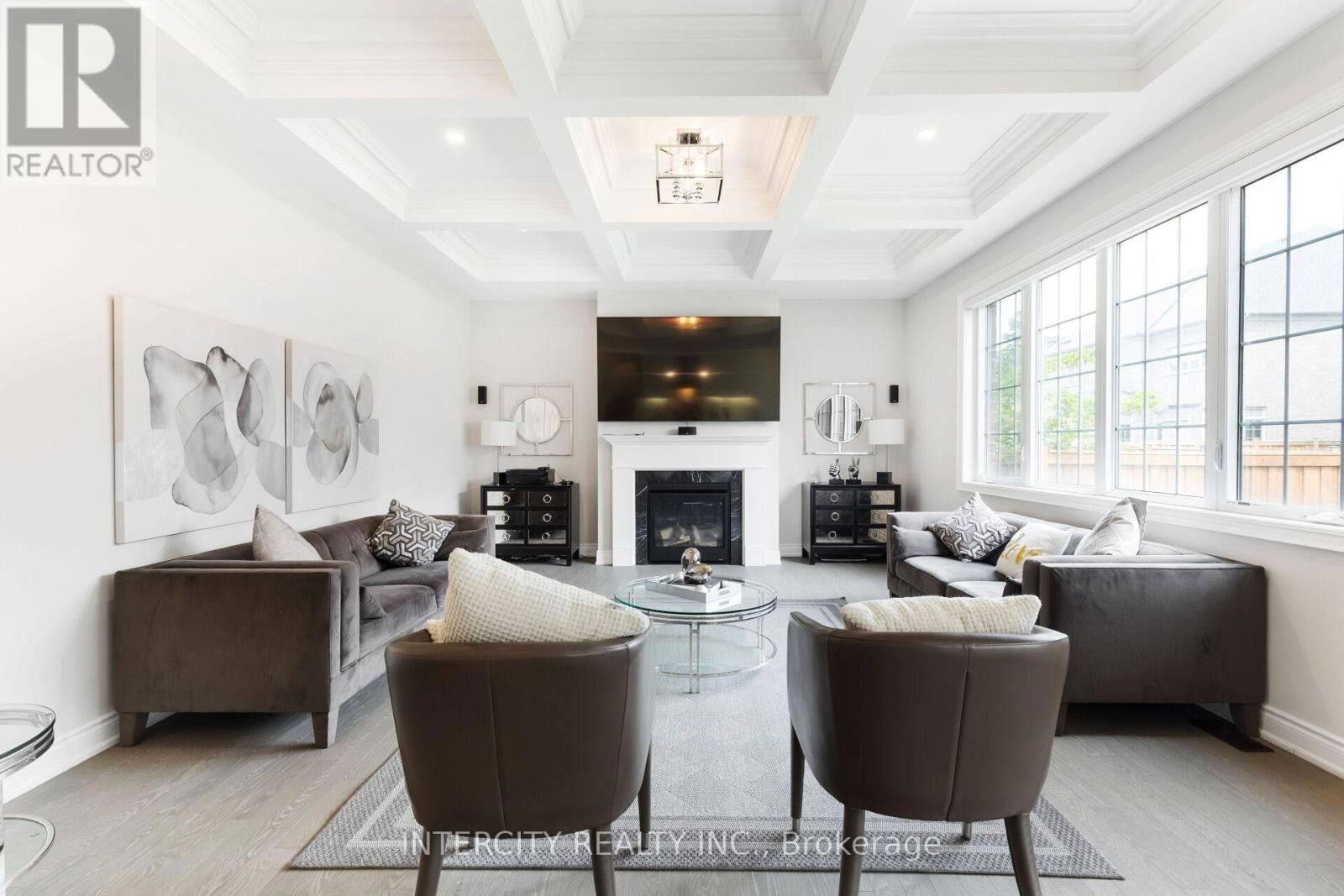 61 DEGREY DRIVE Image 23